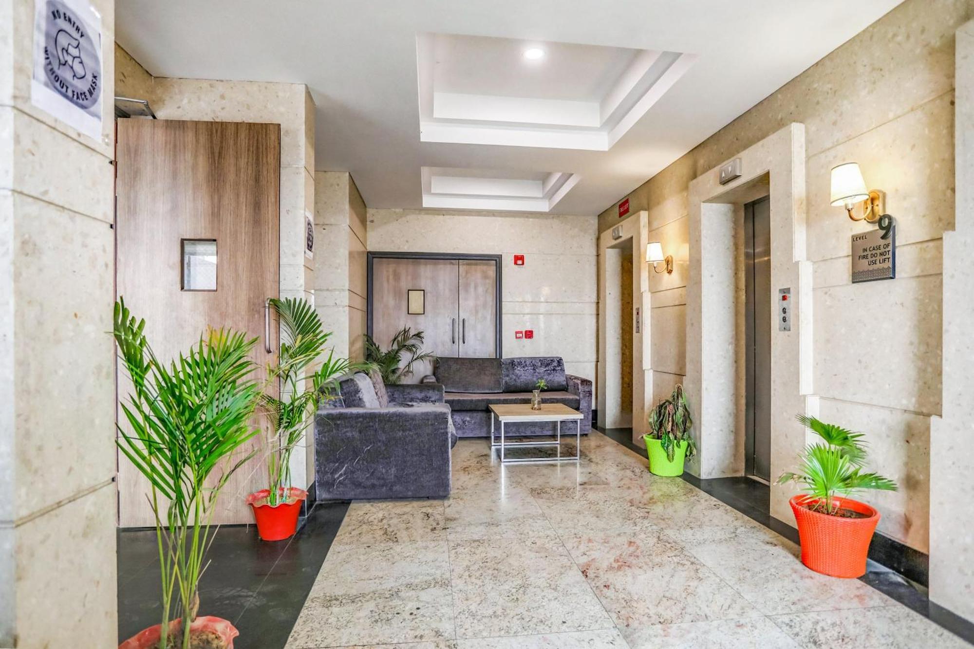 Collection O Limewood Stay Gurgáon Kültér fotó