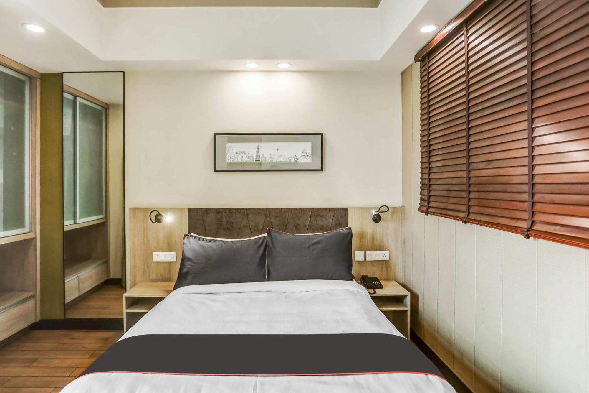Collection O Limewood Stay Gurgáon Kültér fotó