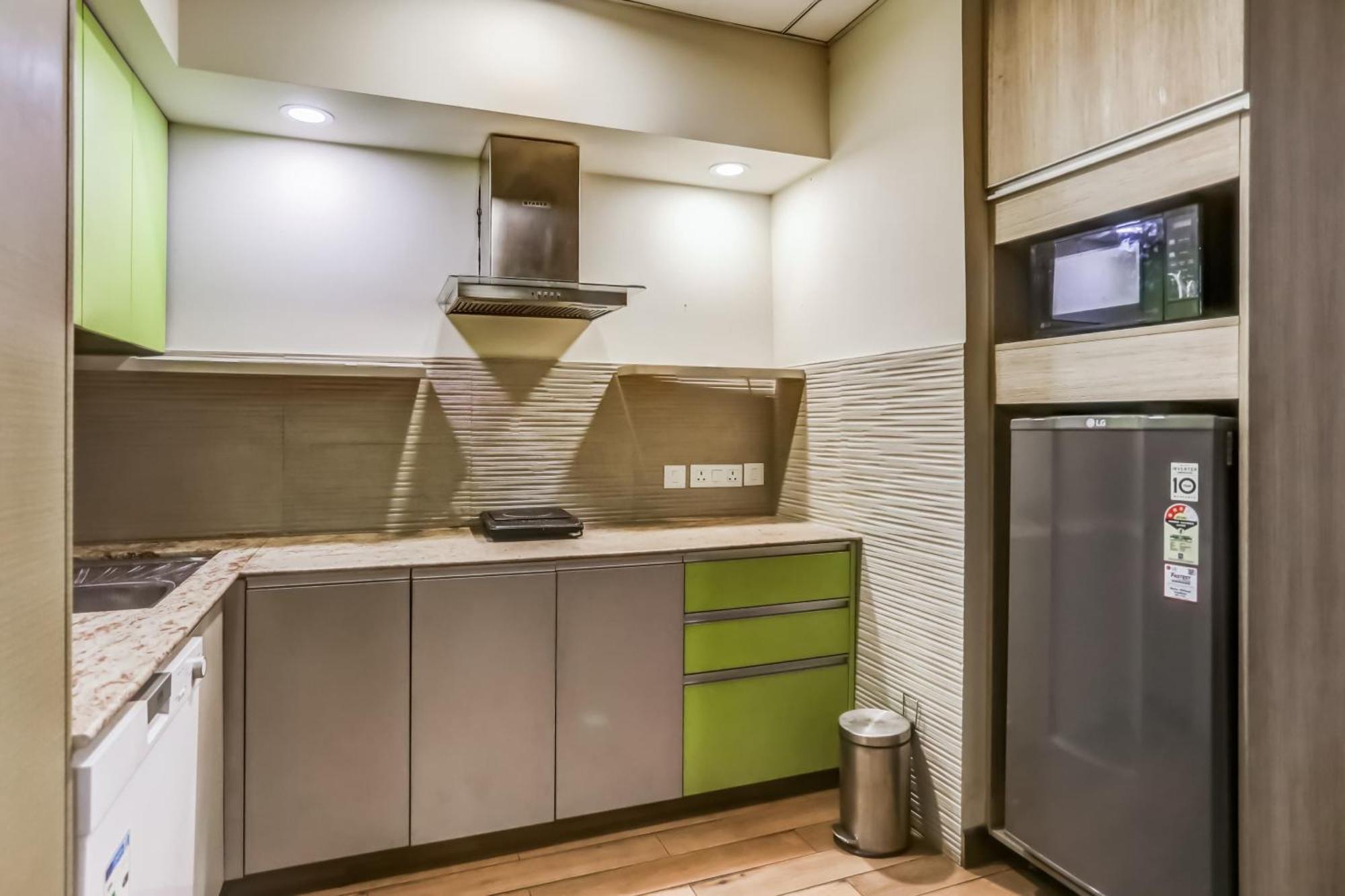 Collection O Limewood Stay Gurgáon Kültér fotó