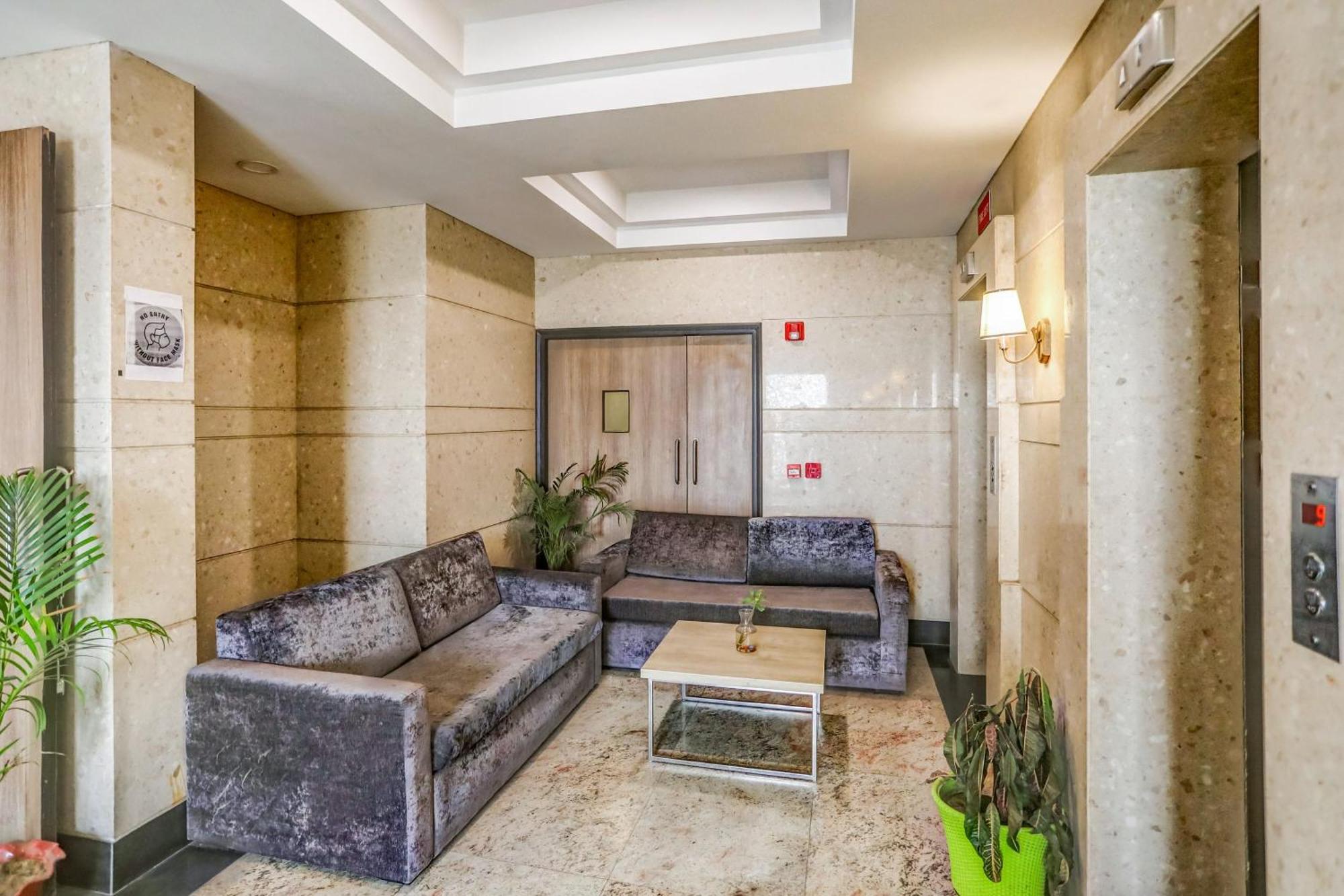 Collection O Limewood Stay Gurgáon Kültér fotó